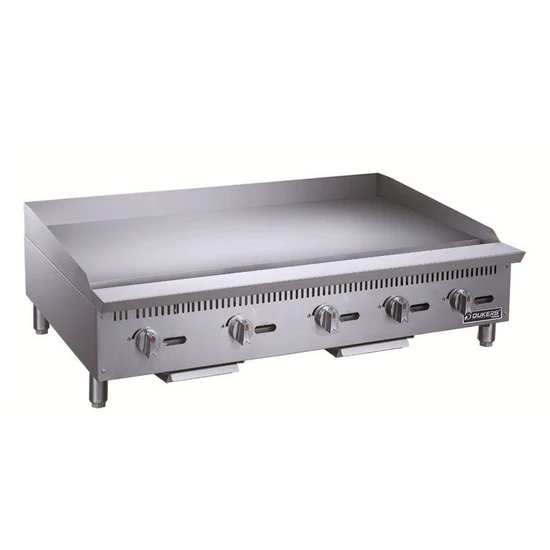 DCGT60 60 in. Thermostatic Griddle with 5 Burners